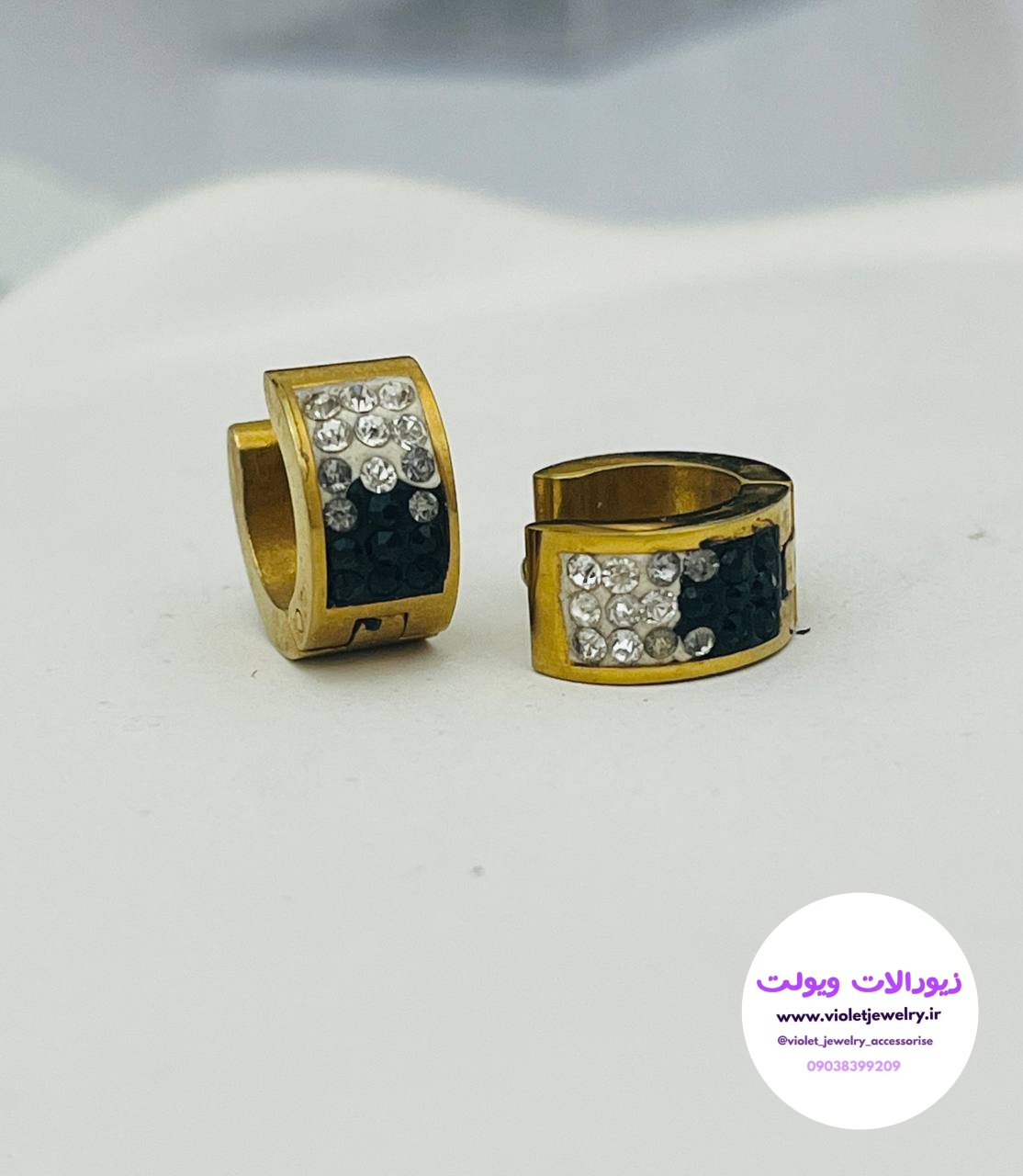 گوشواره حلقه ای استیل نگین مشکی سفید کد ۱۱۱۰۲