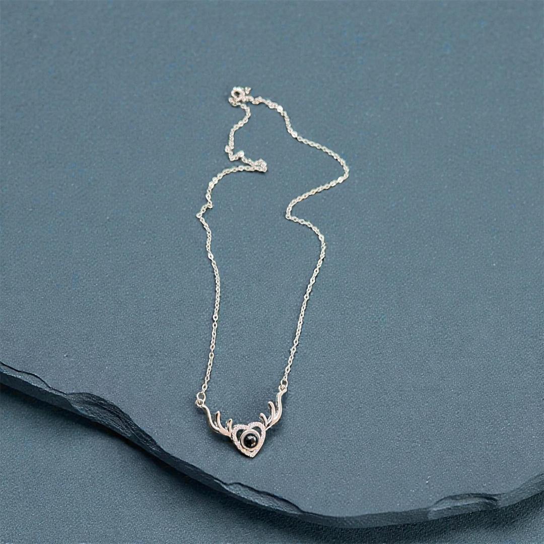 گردنبند لاو