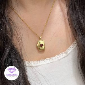 لاکت گردنبند جای عکسی طلایی کد ۲۰۹۱