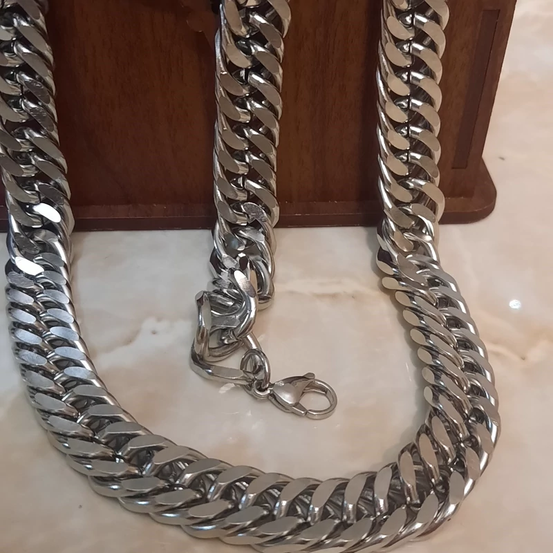 گردنبند و دستبند کارتیر درشت 13میل نقره ای استیل