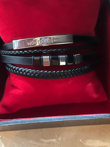 دستبند چرمی مردانه montblanc چهار لاین کد ۶۵۴۷